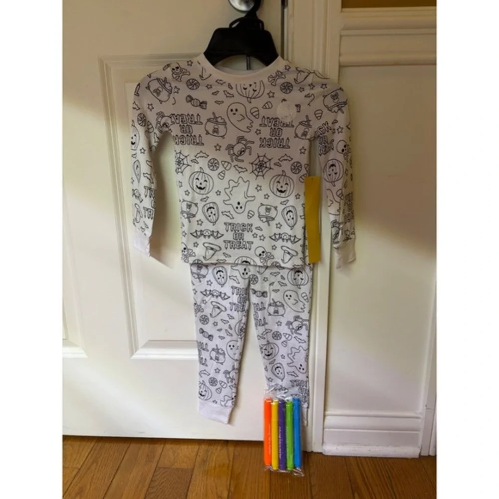New‎ Tahari Kids Pajama Set Girls 4T Halloween Coloring Sleepwear PJs